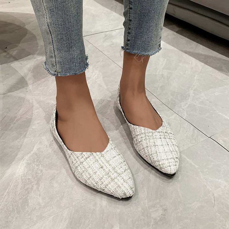 Pointed Toe Flat - Tamanho grande único sapato feminino 2025