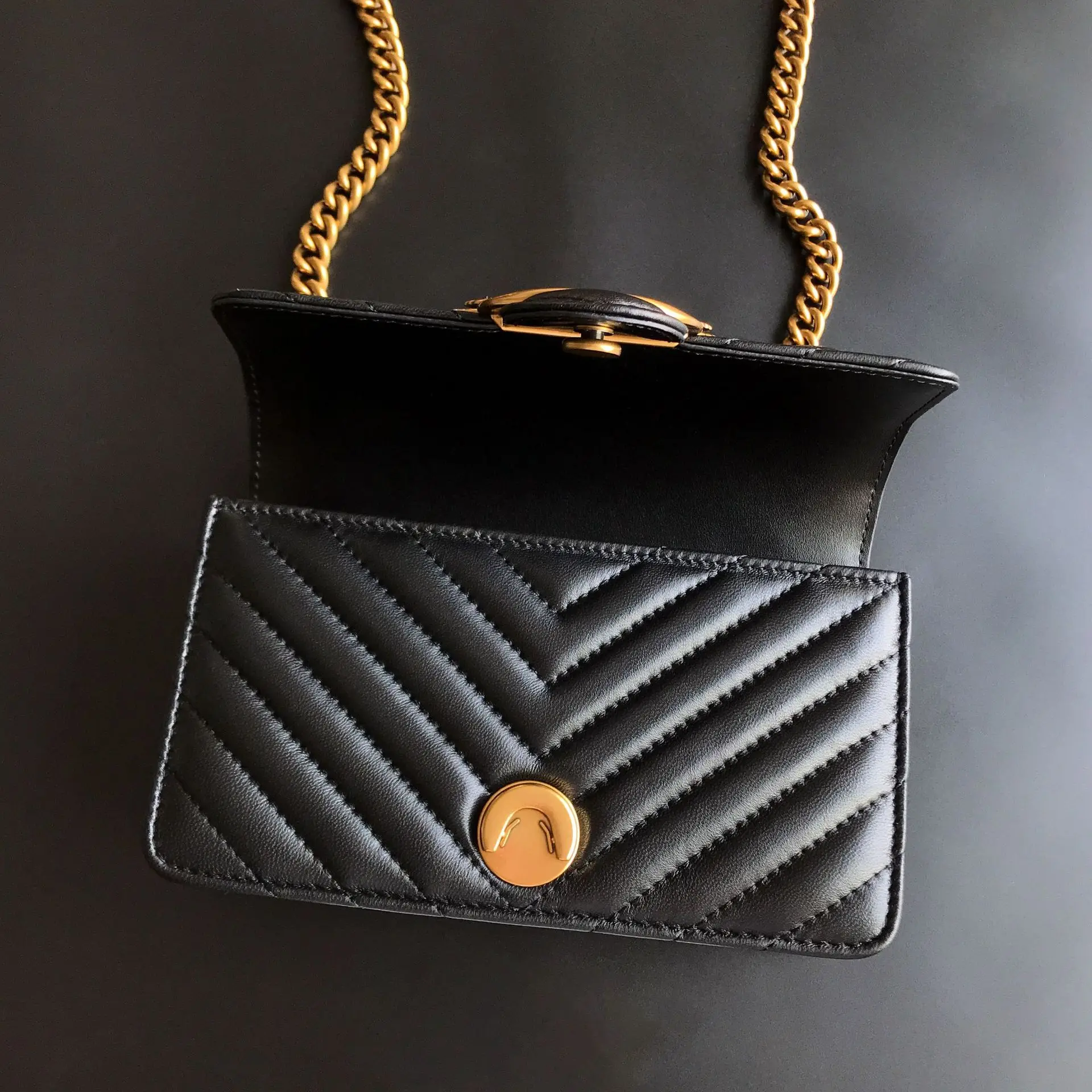 Bolsa Feminina Pinko Estilo V  - Women'S Shoes Louis Vuitton avaliação e preço